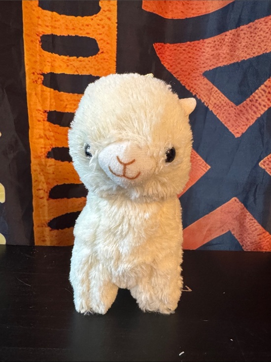 Other - Plush White Alpaca Stuffed Animal Toy - Brand Unknown